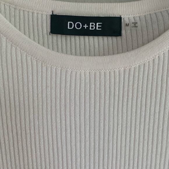 Do + Be White Long Sleeve Stretch Knit Top Size Medium - Picture 4 of 5